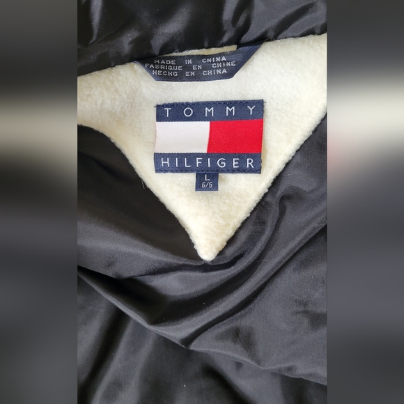 Tommy Hilfiger White Fleece Jacket with lining. In great condition - Picture 5 of 10